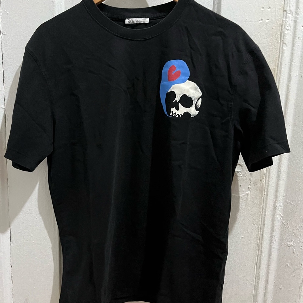 Zara Black Skull Graphic T-Shirt